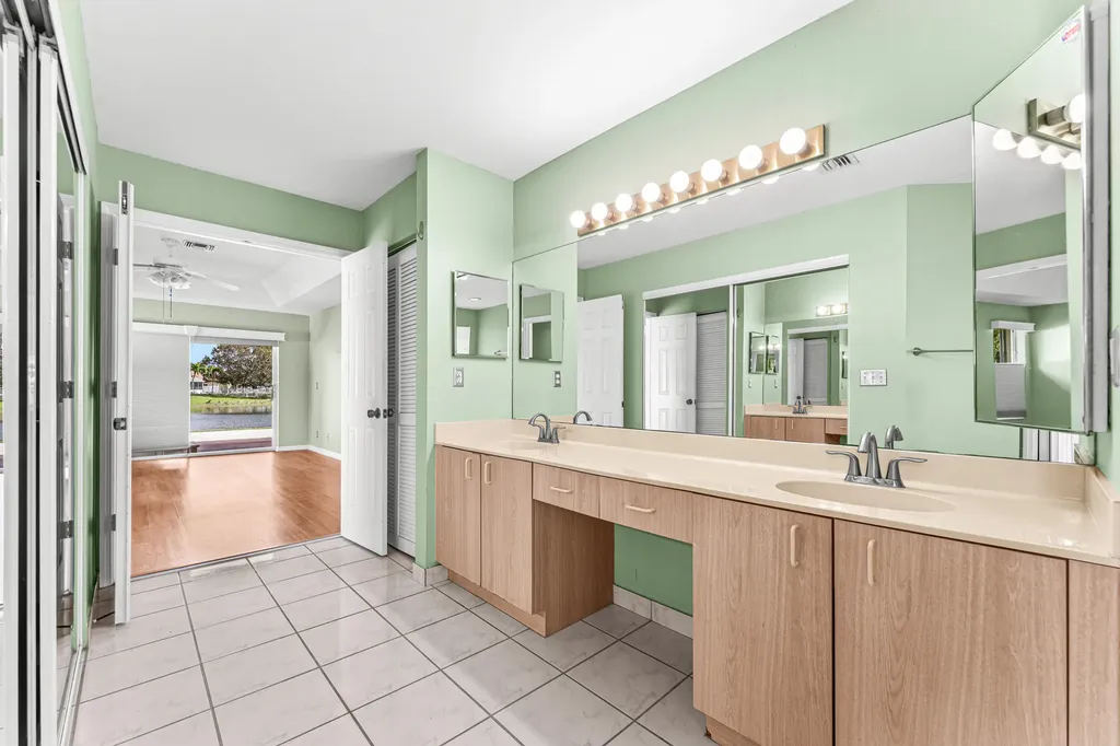 7839 Forestay Drive Lake Worth FL 33467