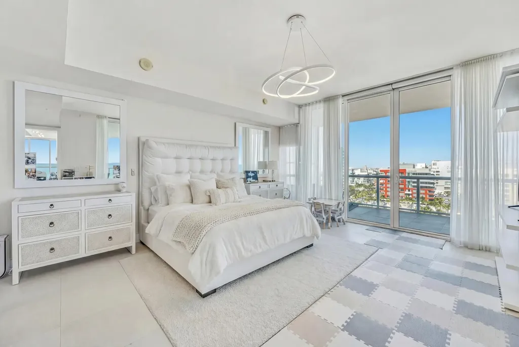 50 S Pointe Drive Miami Beach FL 33139