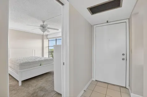 20 Royal Palm Way Boca Raton FL 33432