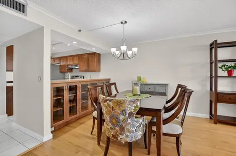 20 Royal Palm Way Boca Raton FL 33432