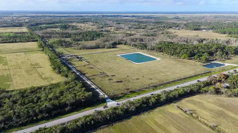 4350 SE Bridge Road Hobe Sound FL 33455