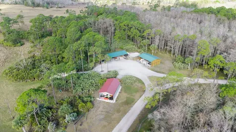 4350 SE Bridge Road Hobe Sound FL 33455