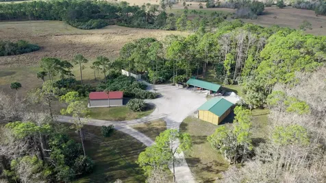 4350 SE Bridge Road Hobe Sound FL 33455