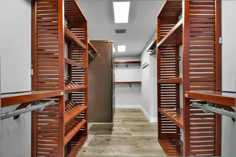 1920 NE 52nd Street Fort Lauderdale FL 33308