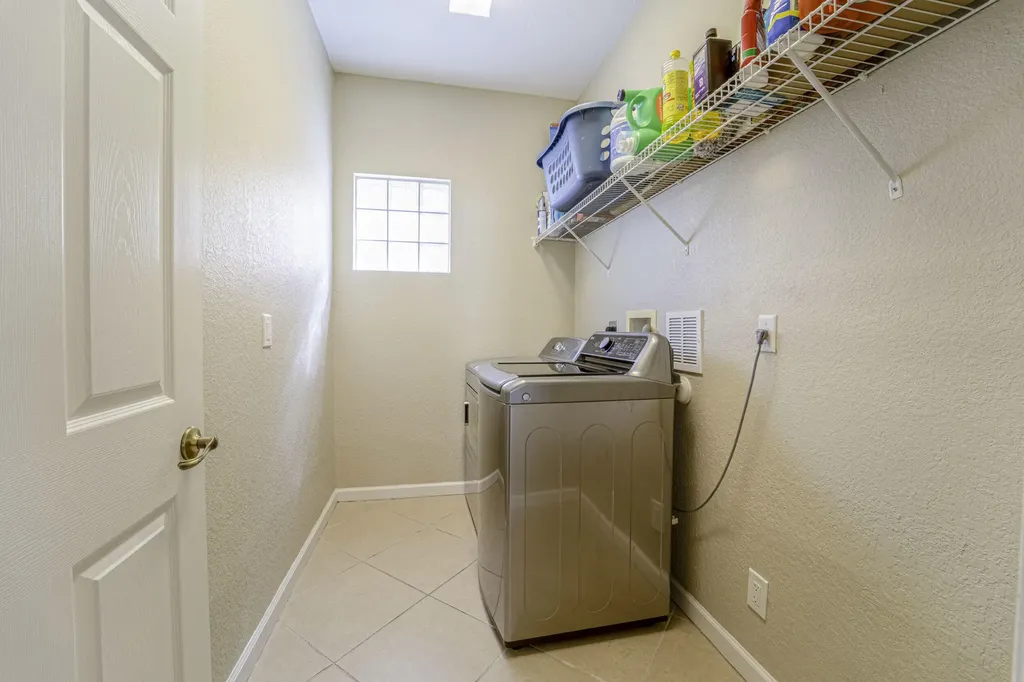 6770 Aliso Avenue West Palm Beach FL 33413