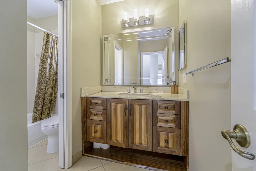 6770 Aliso Avenue West Palm Beach FL 33413