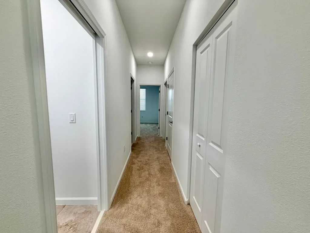 4093 South Longwood Lake Square Westlake FL 33470