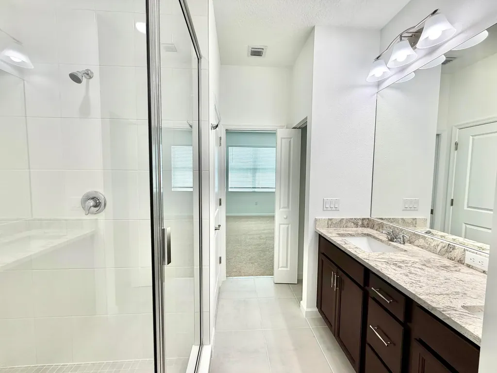 4093 South Longwood Lake Square Westlake FL 33470