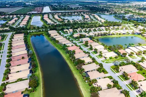10797 Carmelcove Circle Boynton Beach FL 33473