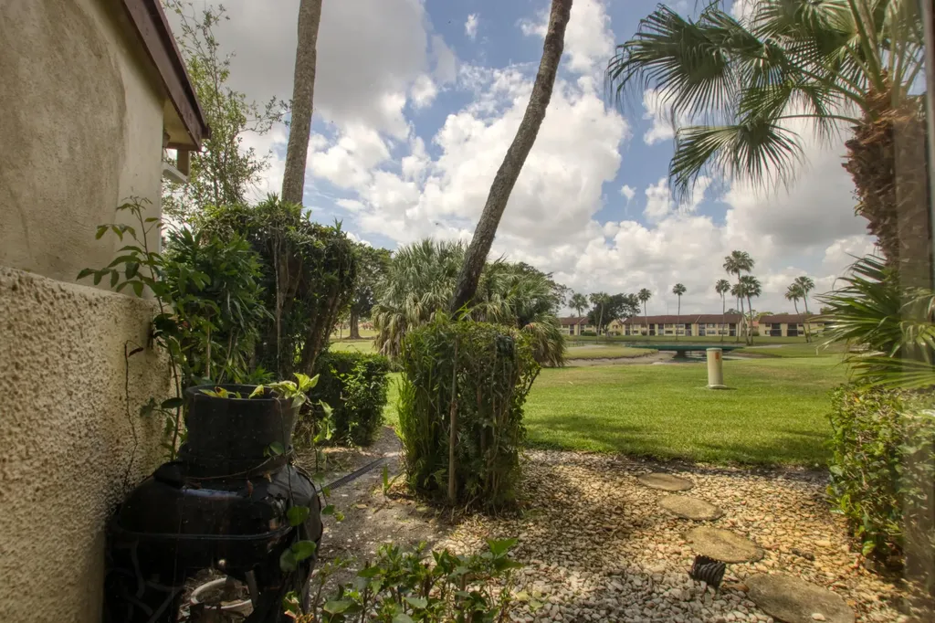 4489 Luxemburg Court Lake Worth FL 33467