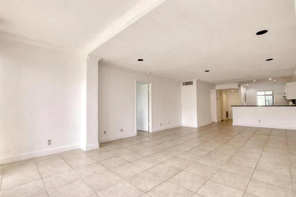 4489 Luxemburg Court Lake Worth FL 33467