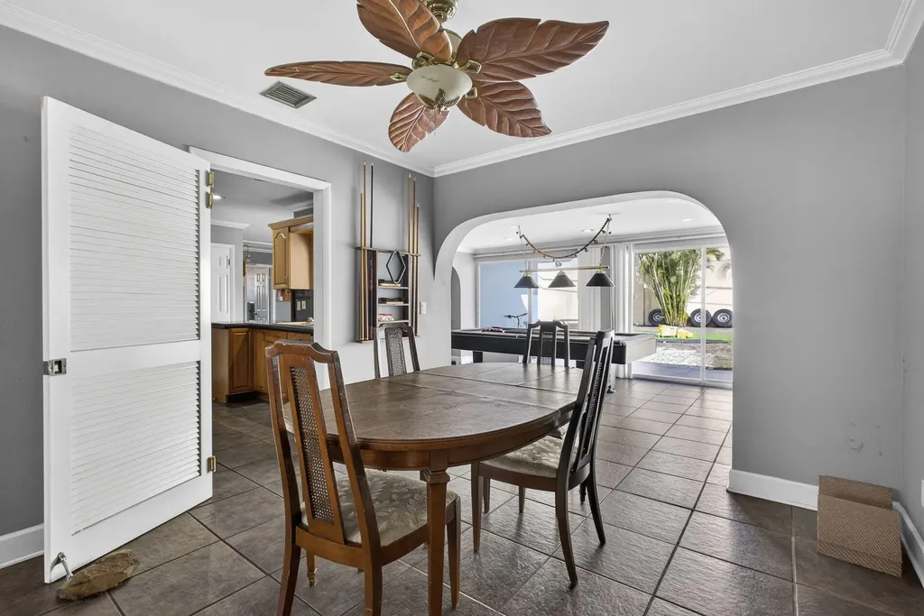 9774 Jonquil Circle S Palm Beach Gardens FL 33410