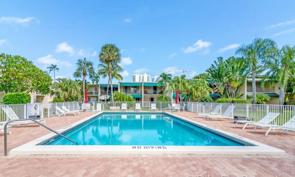 390 Golfview Road North Palm Beach FL 33408