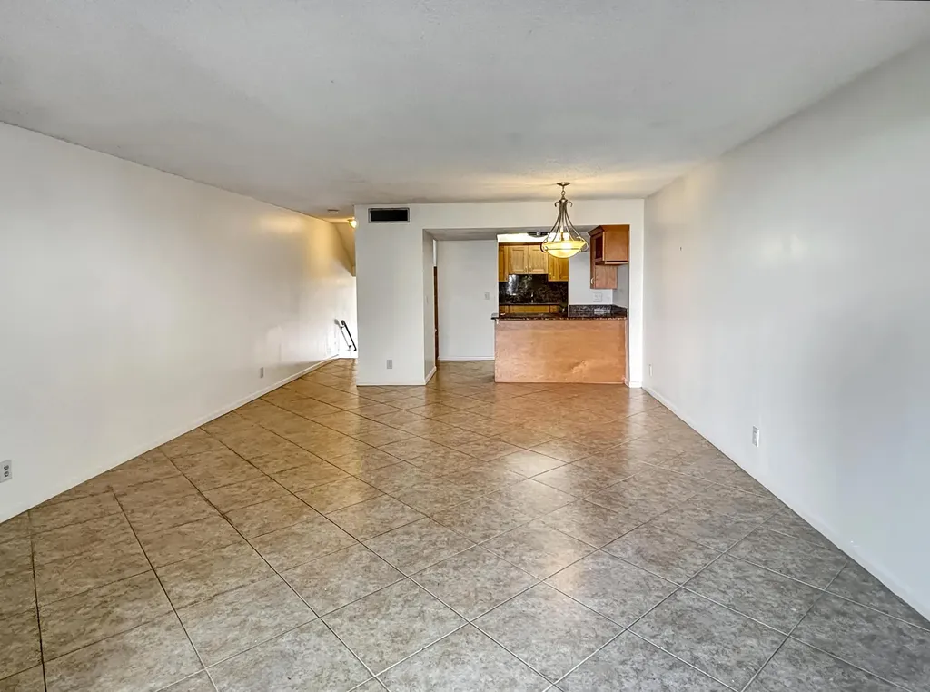 390 Golfview Road North Palm Beach FL 33408