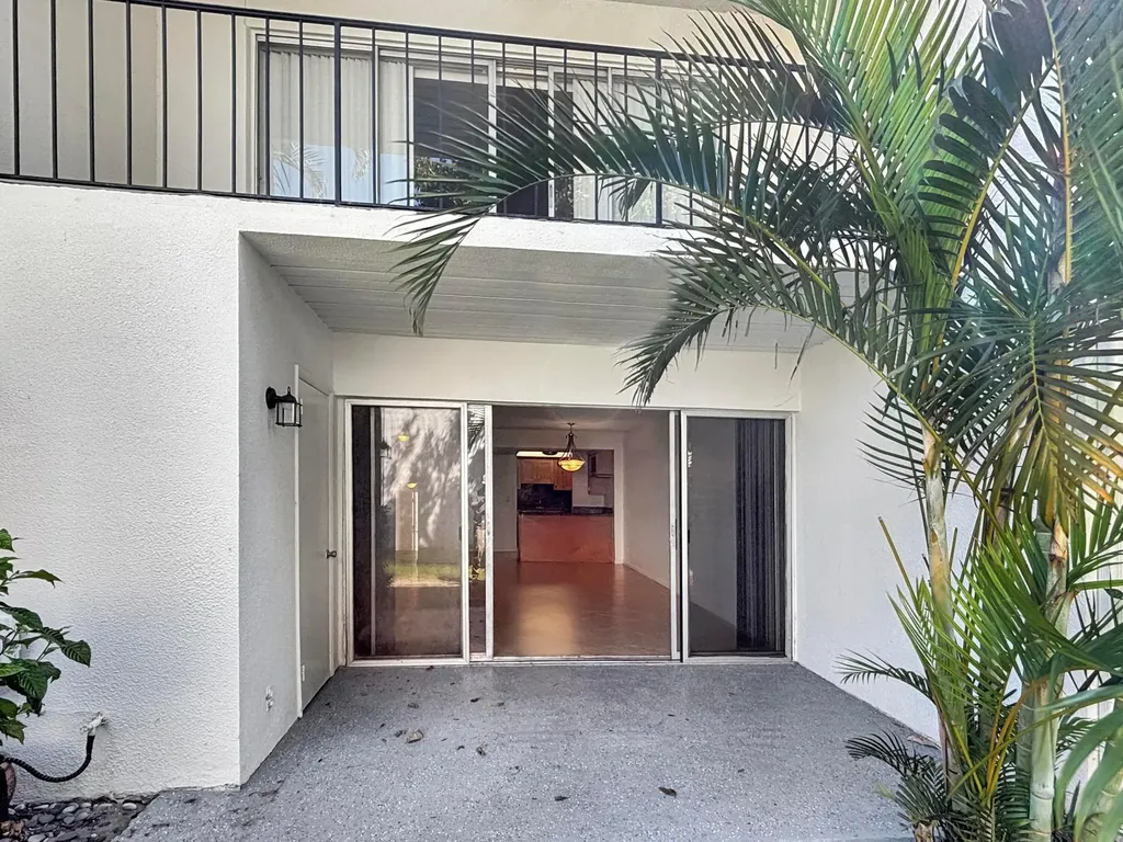 390 Golfview Road North Palm Beach FL 33408