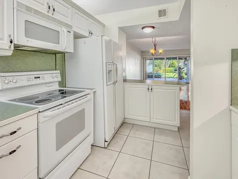 390 Golfview Road North Palm Beach FL 33408