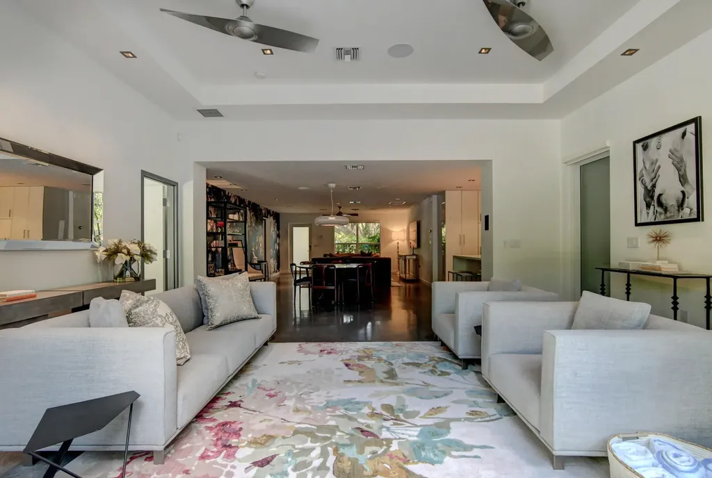 717 NE 1st Court Delray Beach FL 33483