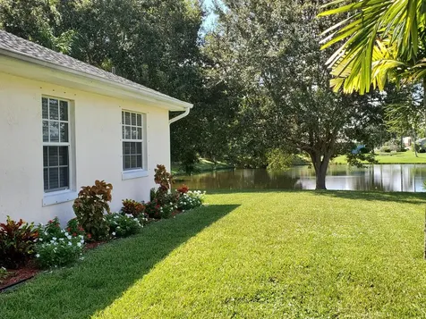 6711 Dickinson Terrace Port St Lucie FL 34952