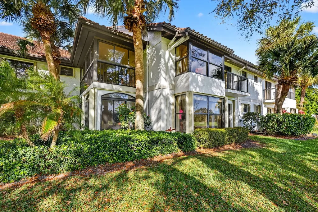 16670 Traders Crossing N Jupiter FL 33477