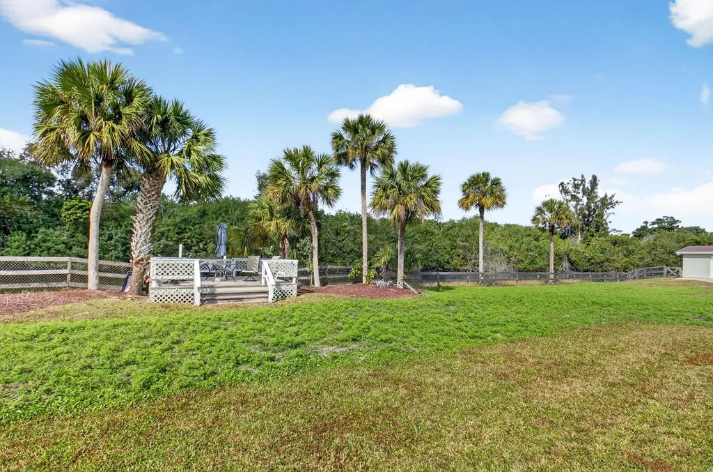 10965 La Reina Road Delray Beach FL 33446