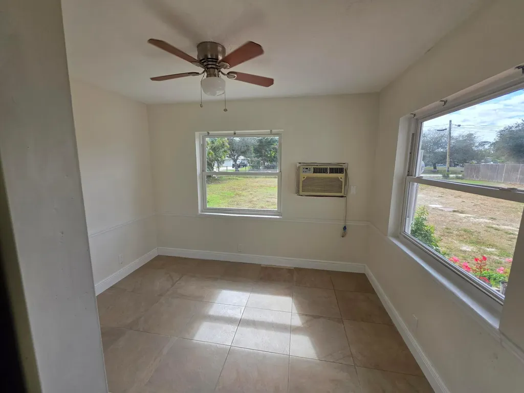 15427 San Diego Drive Loxahatchee Groves FL 33470