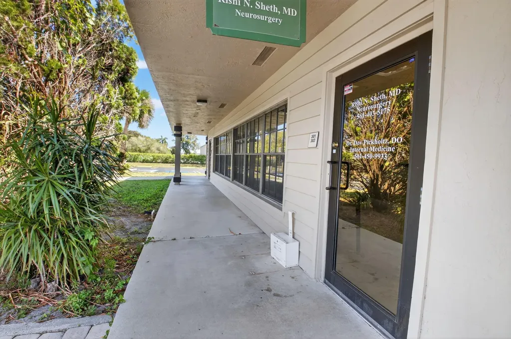 5341 Atlantic Avenue Delray Beach FL 33484