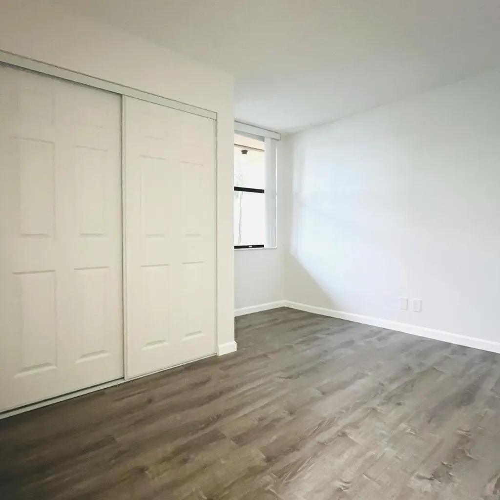 500 Egret Circle Delray Beach FL 33444