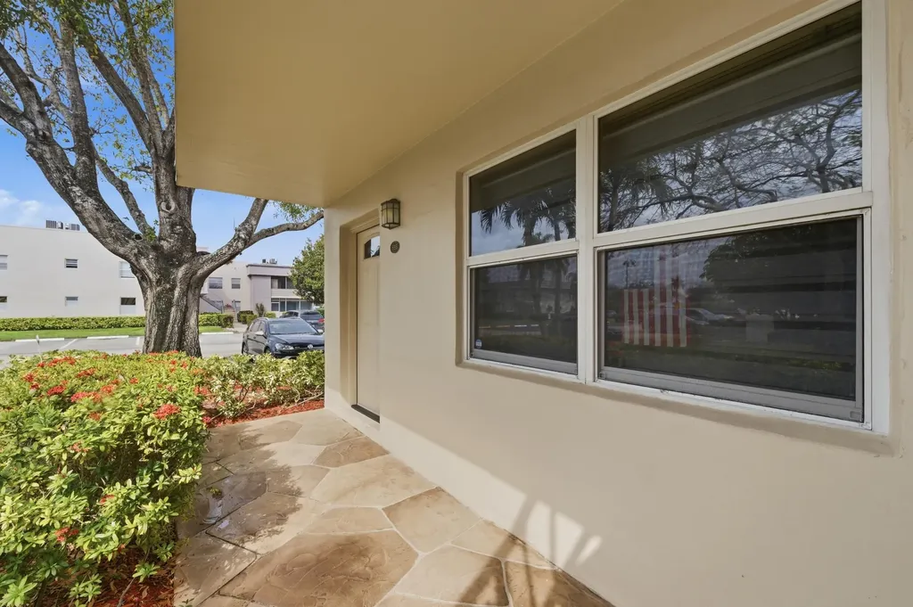 888 Flanders S Delray Beach FL 33484