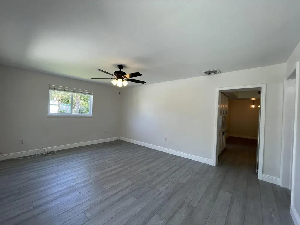 701 SE 4th Street Boynton Beach FL 33435