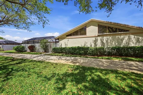 8853 Andy Court Boynton Beach FL 33436