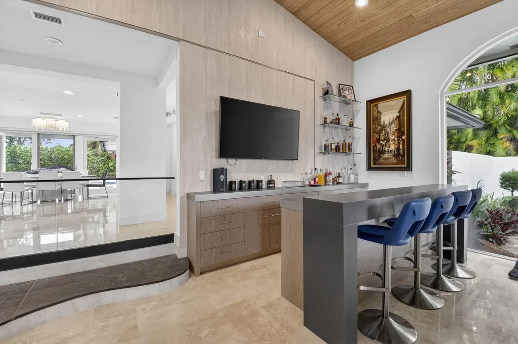 19787 Oakbrook Circle Boca Raton FL 33434