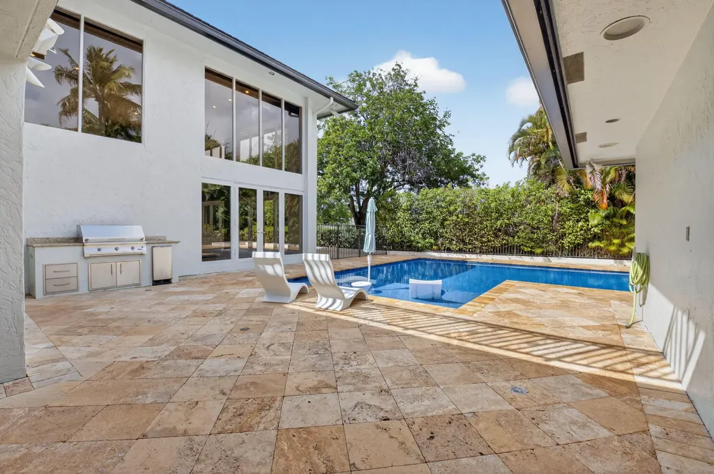 19787 Oakbrook Circle Boca Raton FL 33434