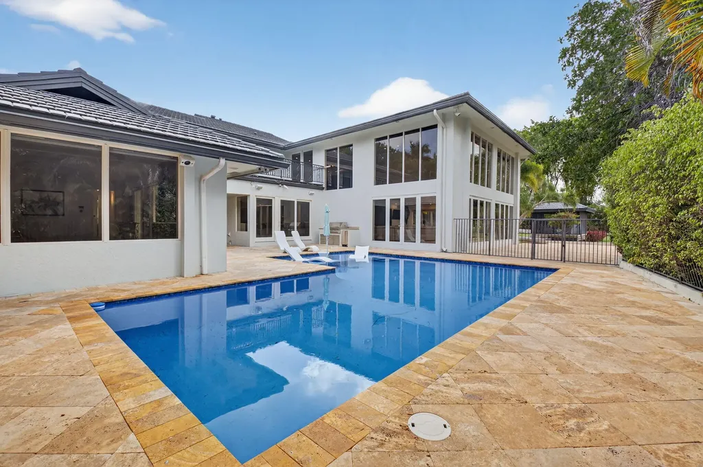19787 Oakbrook Circle Boca Raton FL 33434
