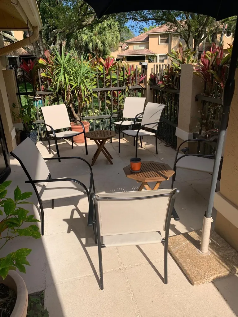 364 Prestwick Circle Palm Beach Gardens FL 33418