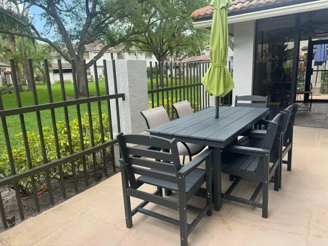 364 Prestwick Circle Palm Beach Gardens FL 33418