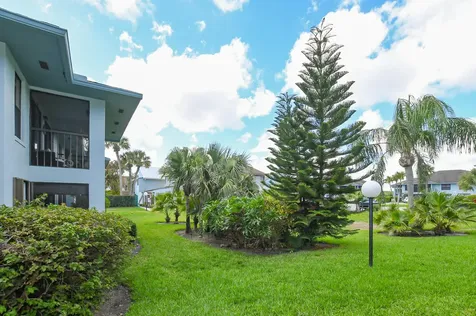 950 S Kanner Highway Stuart FL 34994