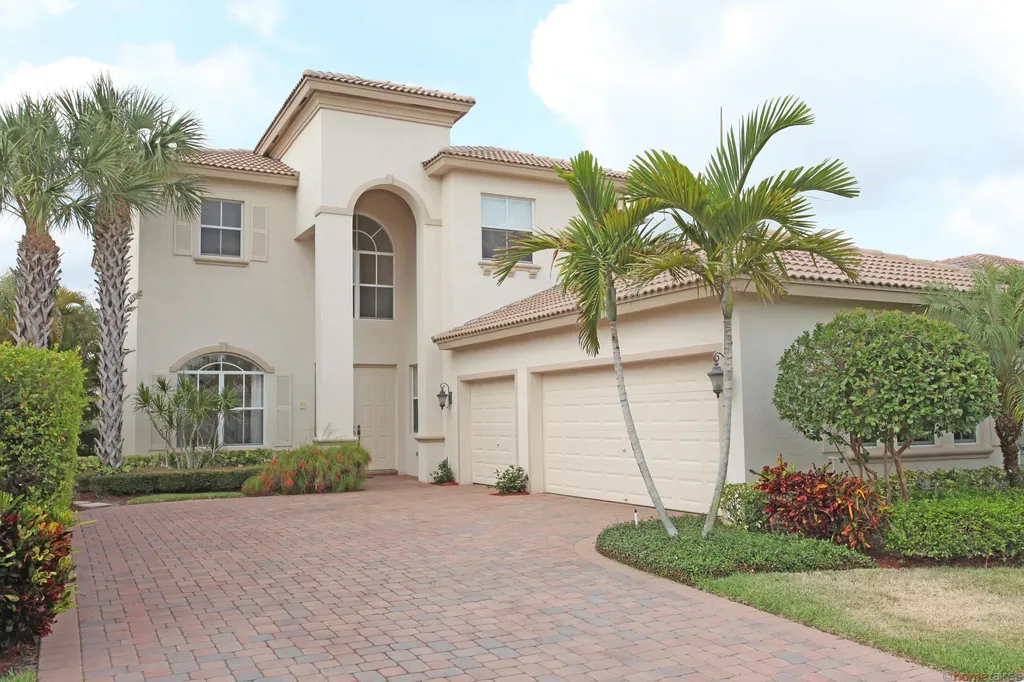 108 Via Condado Way Palm Beach Gardens FL 33418