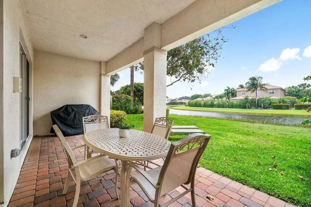108 Via Condado Way Palm Beach Gardens FL 33418