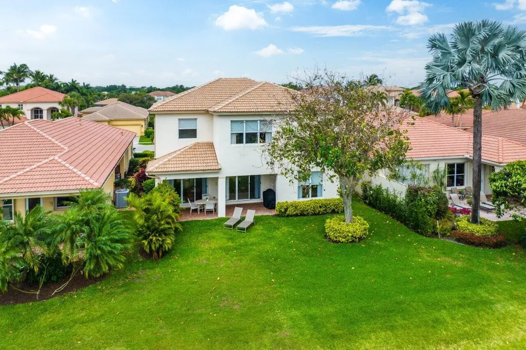 108 Via Condado Way Palm Beach Gardens FL 33418