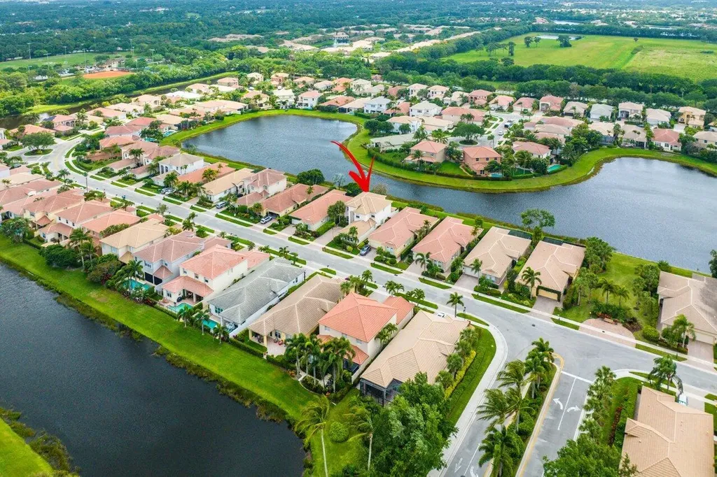 108 Via Condado Way Palm Beach Gardens FL 33418