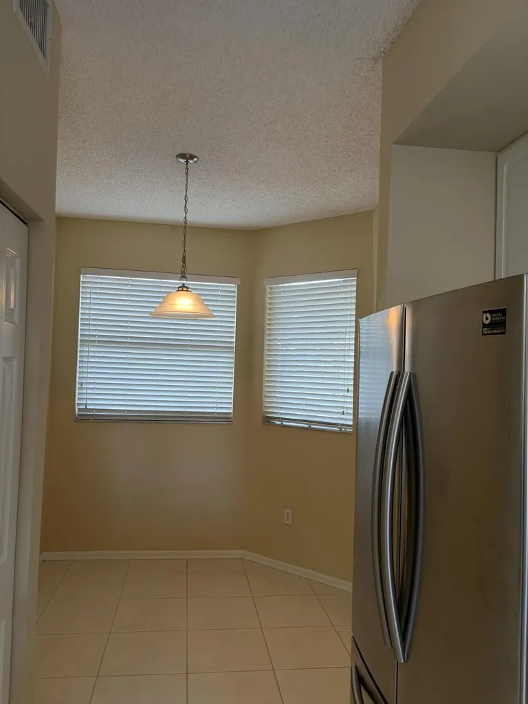 27 Royal Palm Way Boca Raton FL 33432