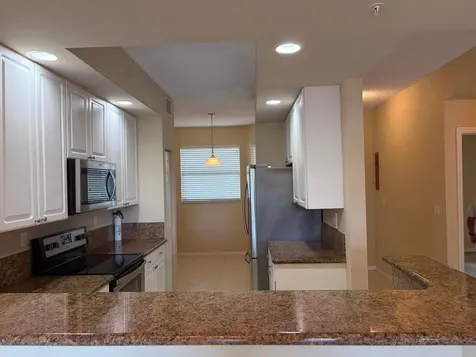 27 Royal Palm Way Boca Raton FL 33432