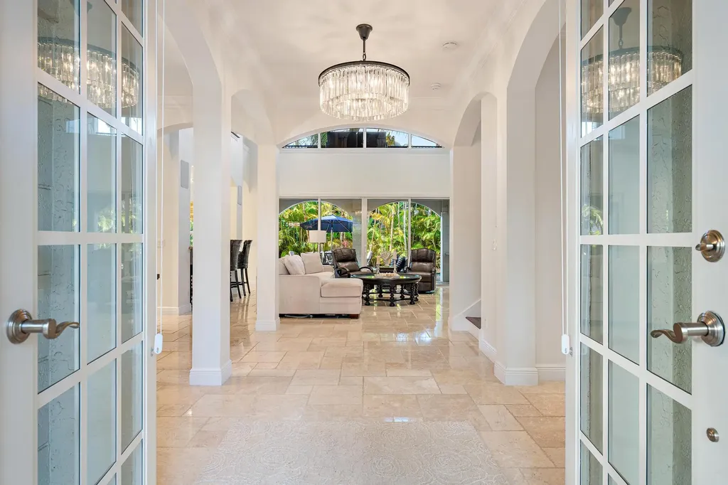 107 Nativa Circle North Palm Beach FL 33410