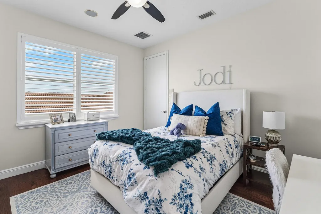 114 La Vida Court Palm Beach Gardens FL 33418
