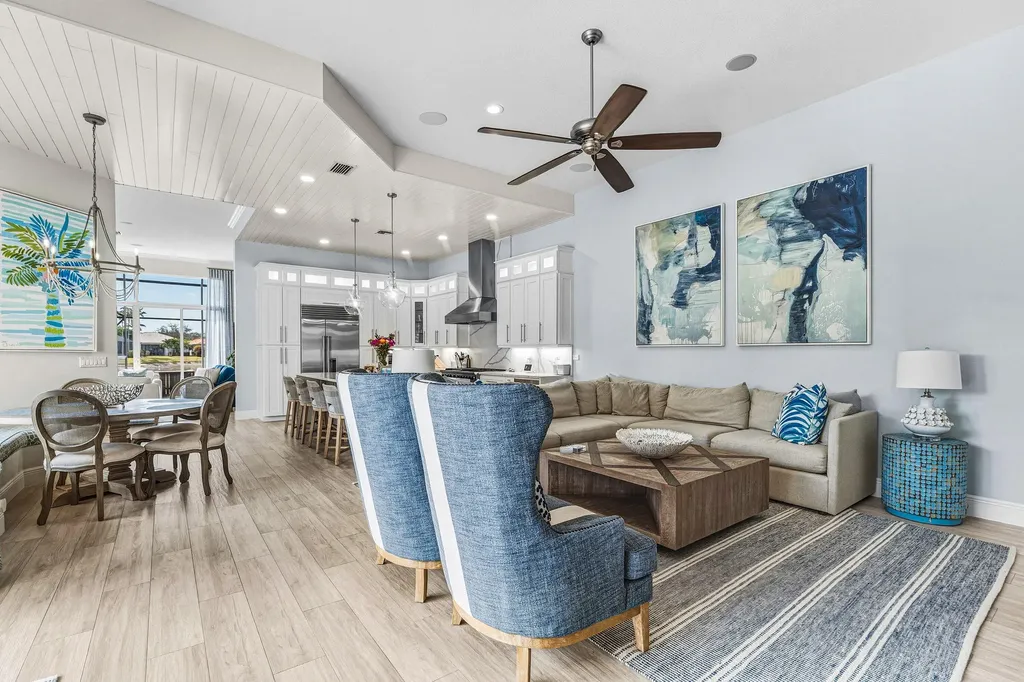 114 La Vida Court Palm Beach Gardens FL 33418