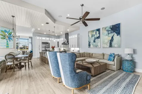 114 La Vida Court Palm Beach Gardens FL 33418
