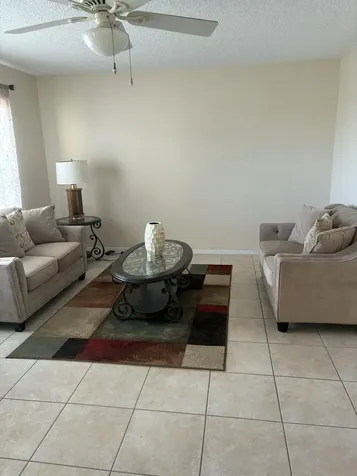 304 Wellington E West Palm Beach FL 33417
