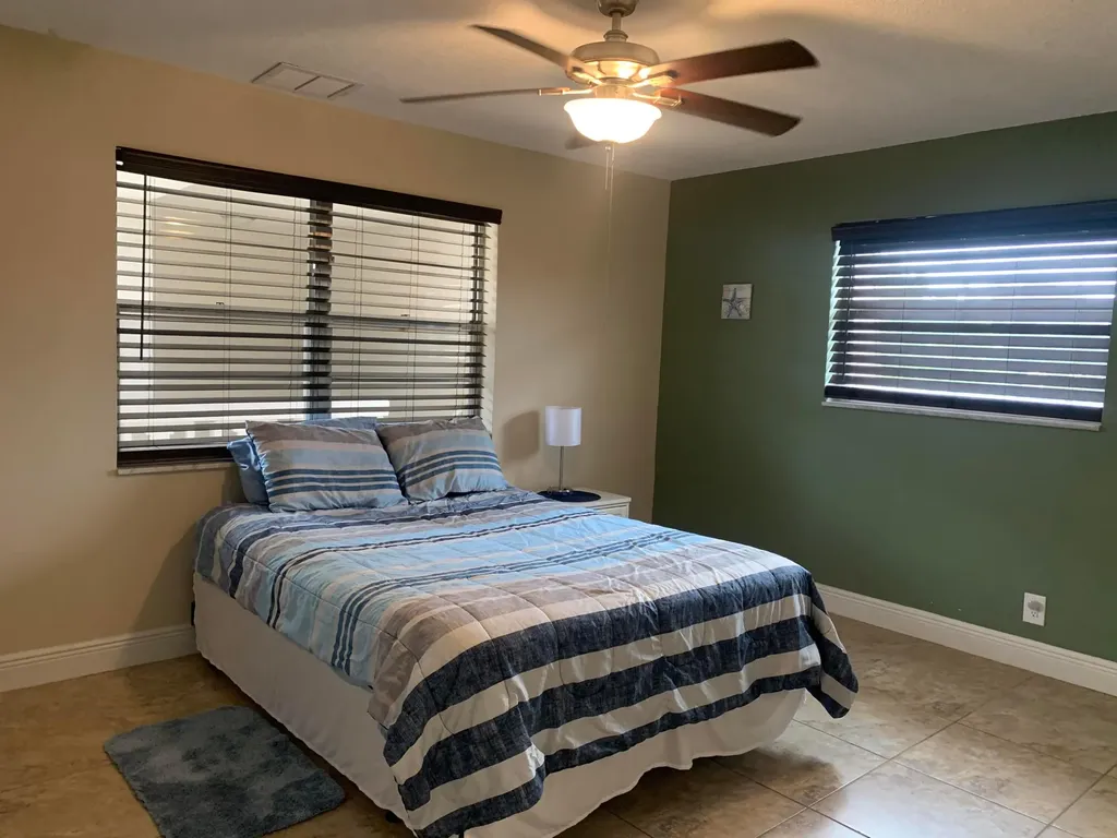 801 Hummingbird Way North Palm Beach FL 33408