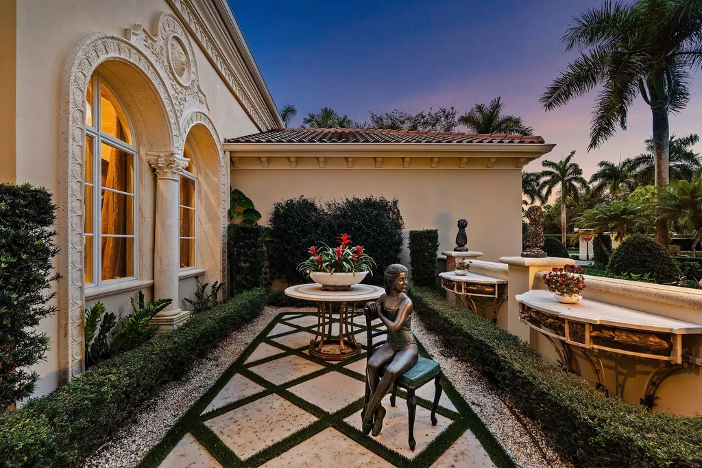 11730 Valeros Court Palm Beach Gardens FL 33418