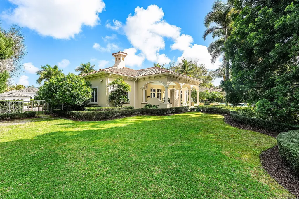 11730 Valeros Court Palm Beach Gardens FL 33418